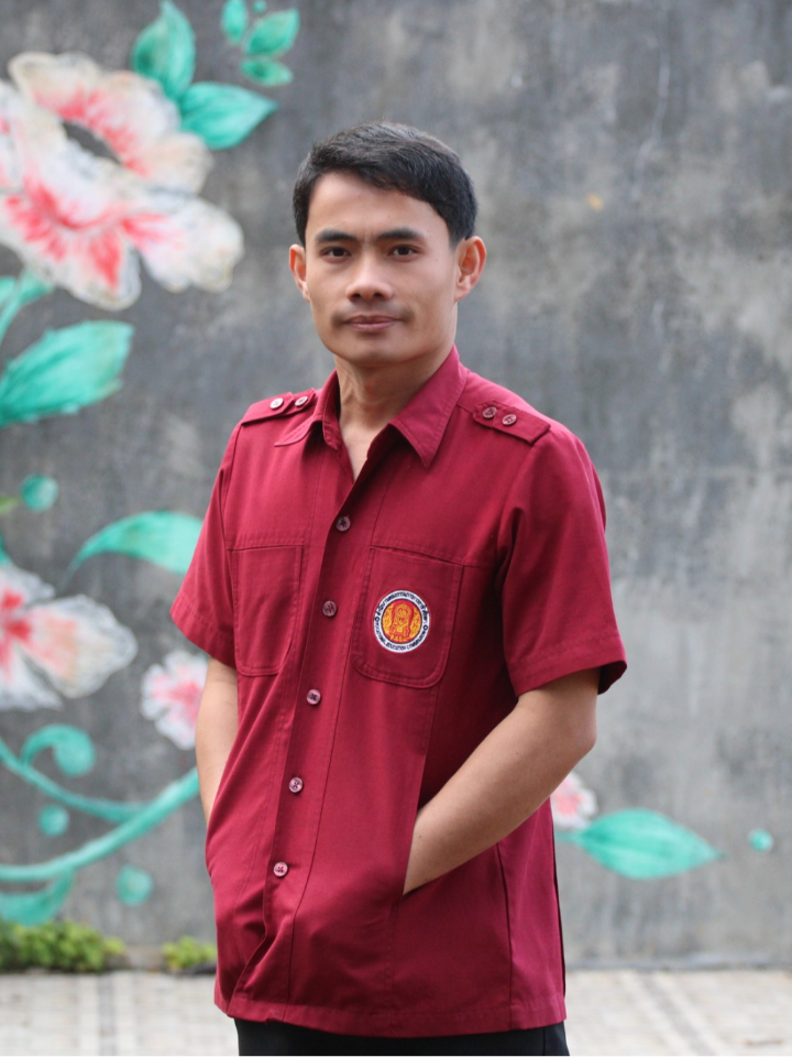 อภินัทธ์